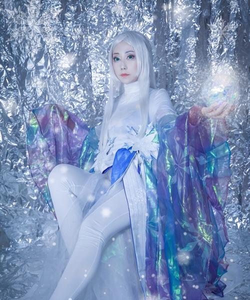 阴阳师蝉冰雪女技能一览（掌握冰雪女技能，成为王者之师）
