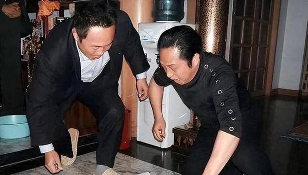 犯罪大师（探寻坐标）