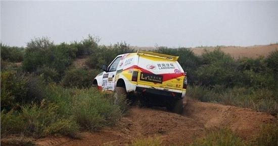 四驱越野车（以游戏为主的极限越野体验）