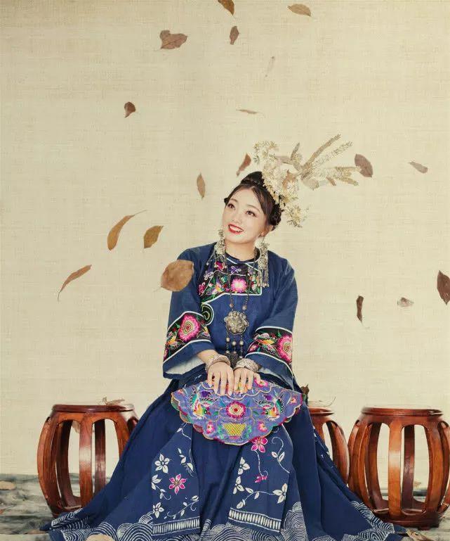 《探索妄想山海冷香流霞花束的制作秘籍》（以游戏为主的手工艺品制作指南）