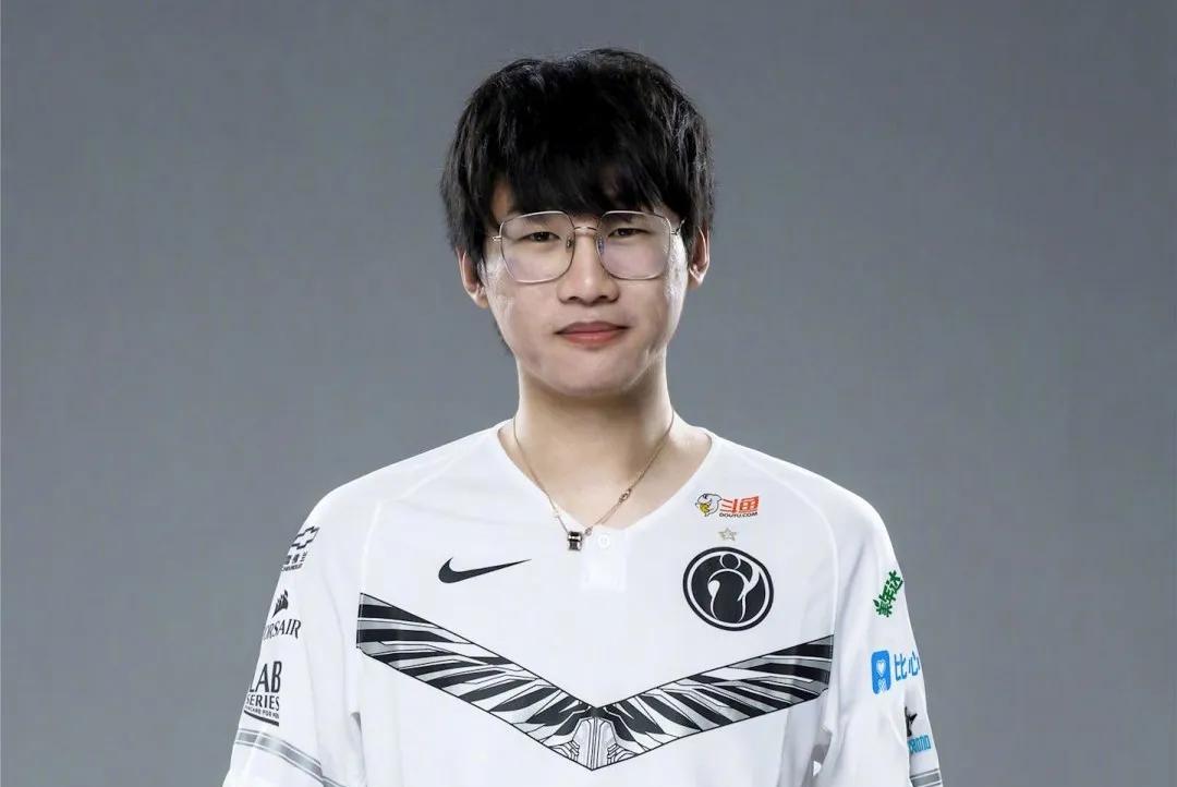北川真被斩杀了？FPX打野Shad0w被曝加盟BLG！Ning:BLG是打野坟墓