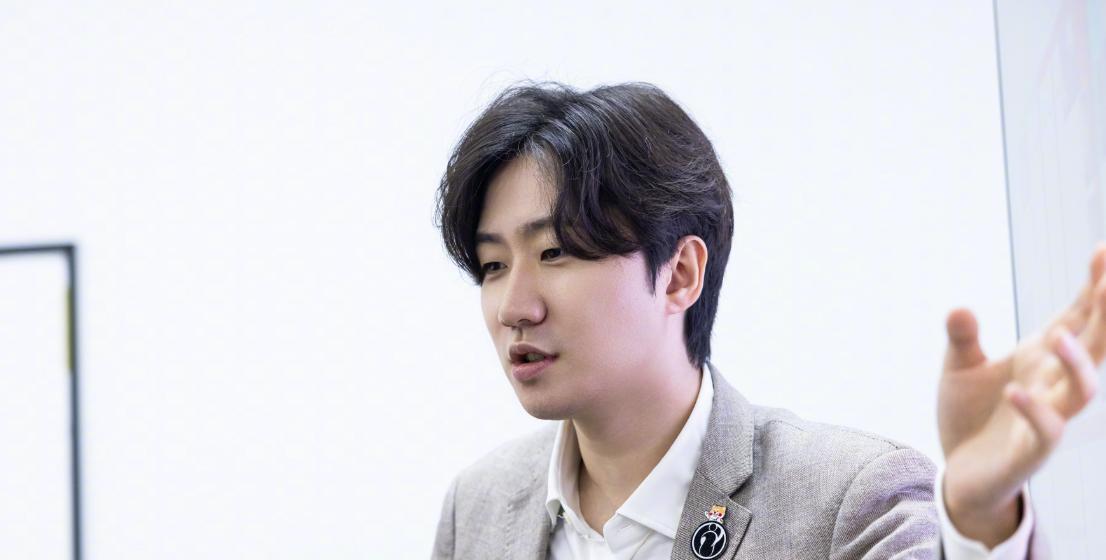 【雷竞技资讯：零封We后Rookie暗示杰杰彻底没了！Wei比四叔强太多】图4