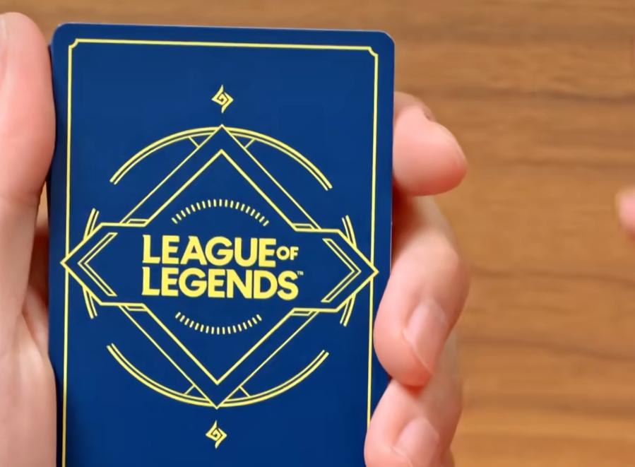 【英雄联盟TCG卡牌游戏正式上线，看到价格还是放弃开包买现成吧】图2
